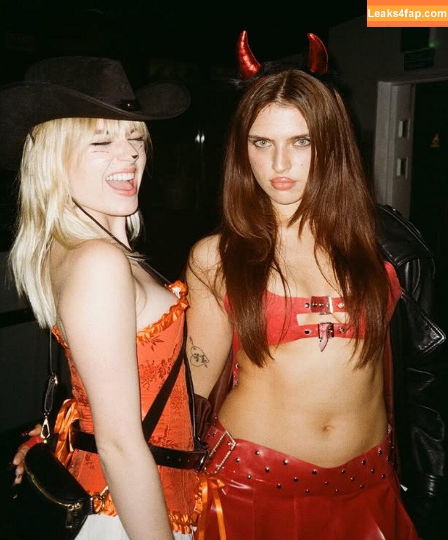 Mae Muller / maemuller leaked photo photo #0203