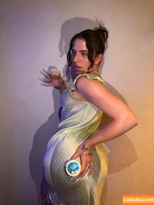 Mae Muller photo #0196