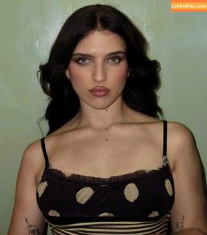 Mae Muller photo #0199