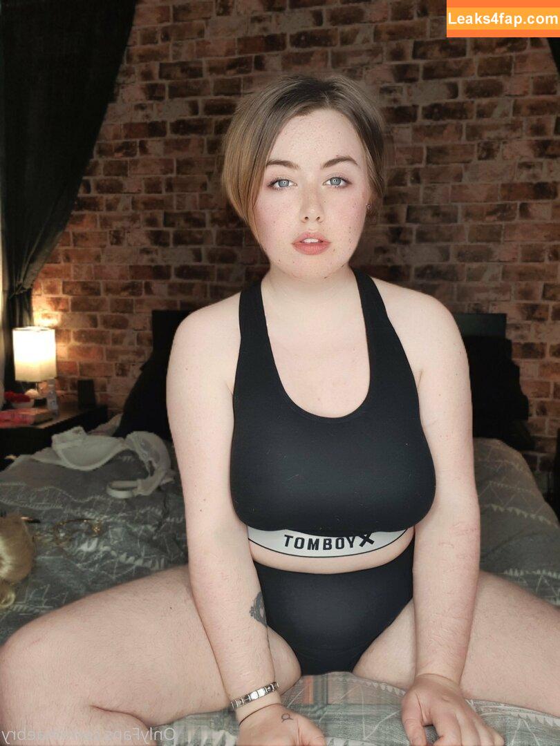 maebry / maebrycraig leaked photo photo #0130