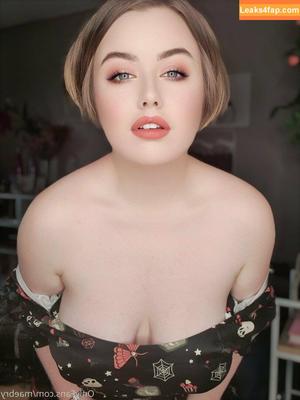 maebry photo #0120