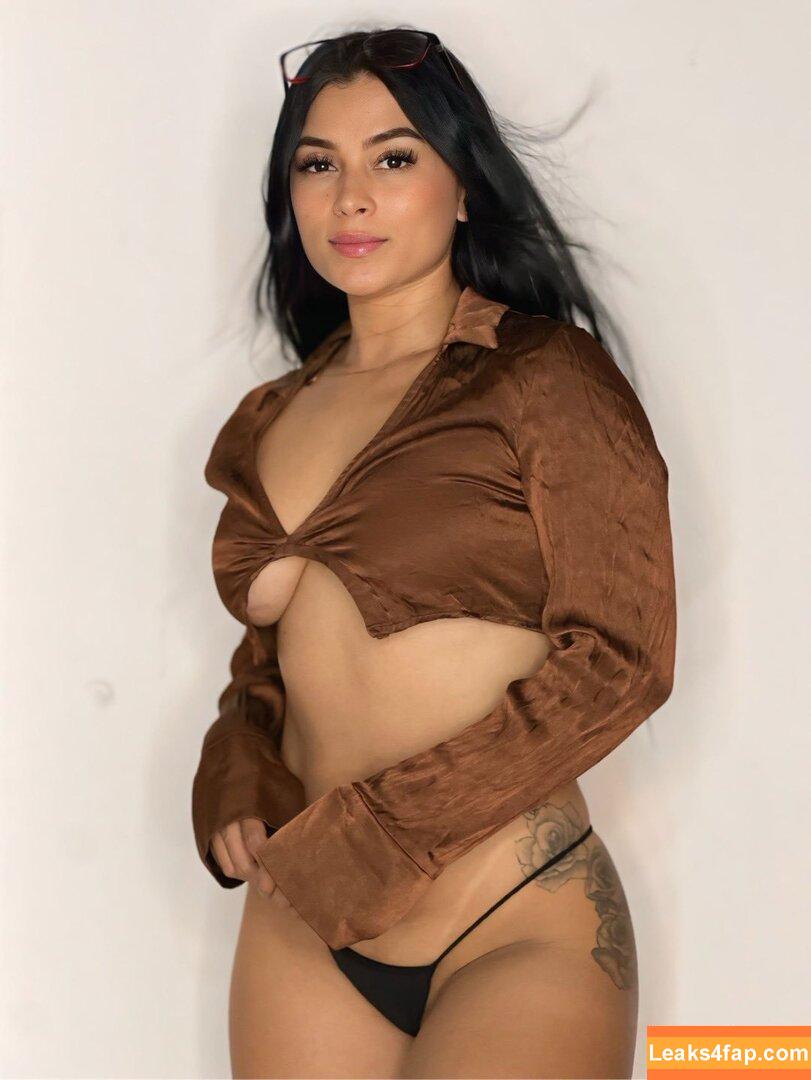 Mafe_mar /  leaked photo photo #0008