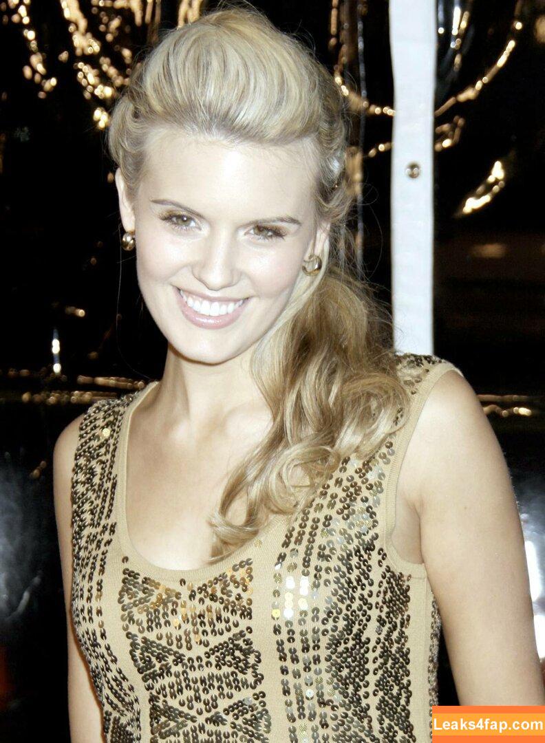 Maggie Grace / maggie.grace / maggiegrace / maggiieegrace / magnussengrace leaked photo photo #0024