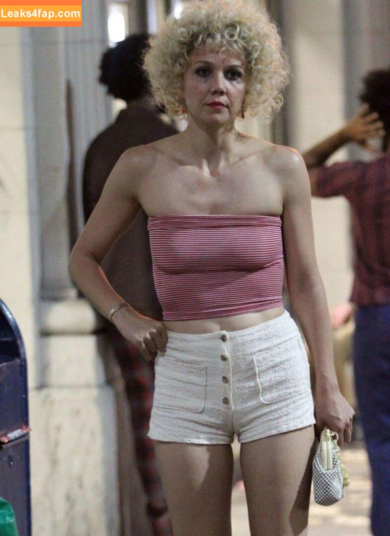 Maggie Gyllenhaal / mgyllenhaal leaked photo photo #0118