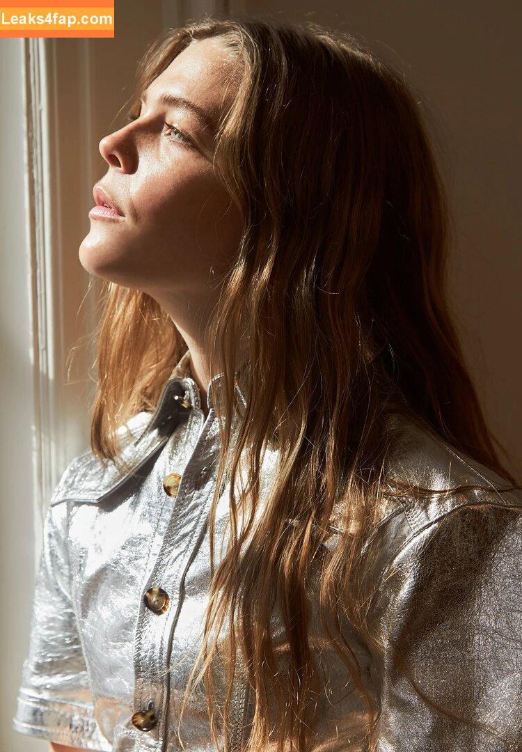 Maggie Rogers / maggierogers / rockyemerson leaked photo photo #0061