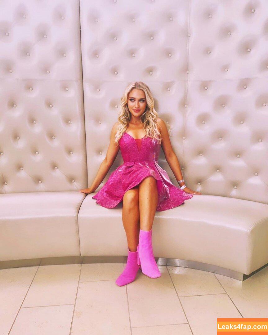 Maggie Sajak / maggiesajak leaked photo photo #0040