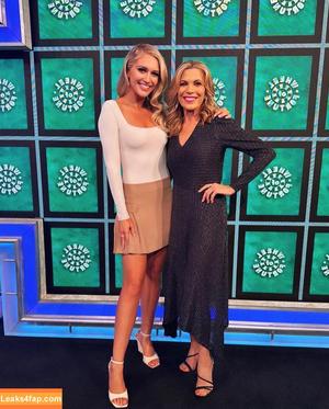 Maggie Sajak photo #0035