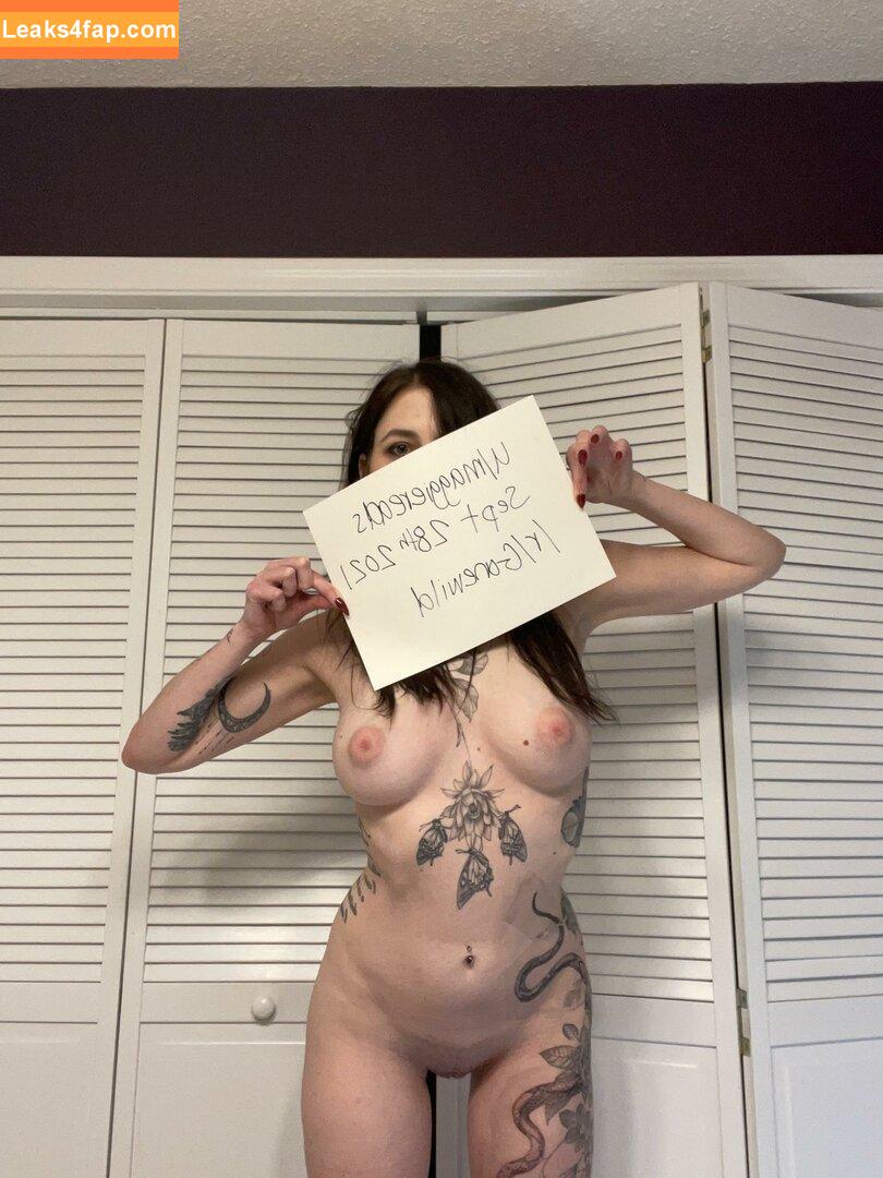 maggiereads / u53870759 leaked photo photo #0003