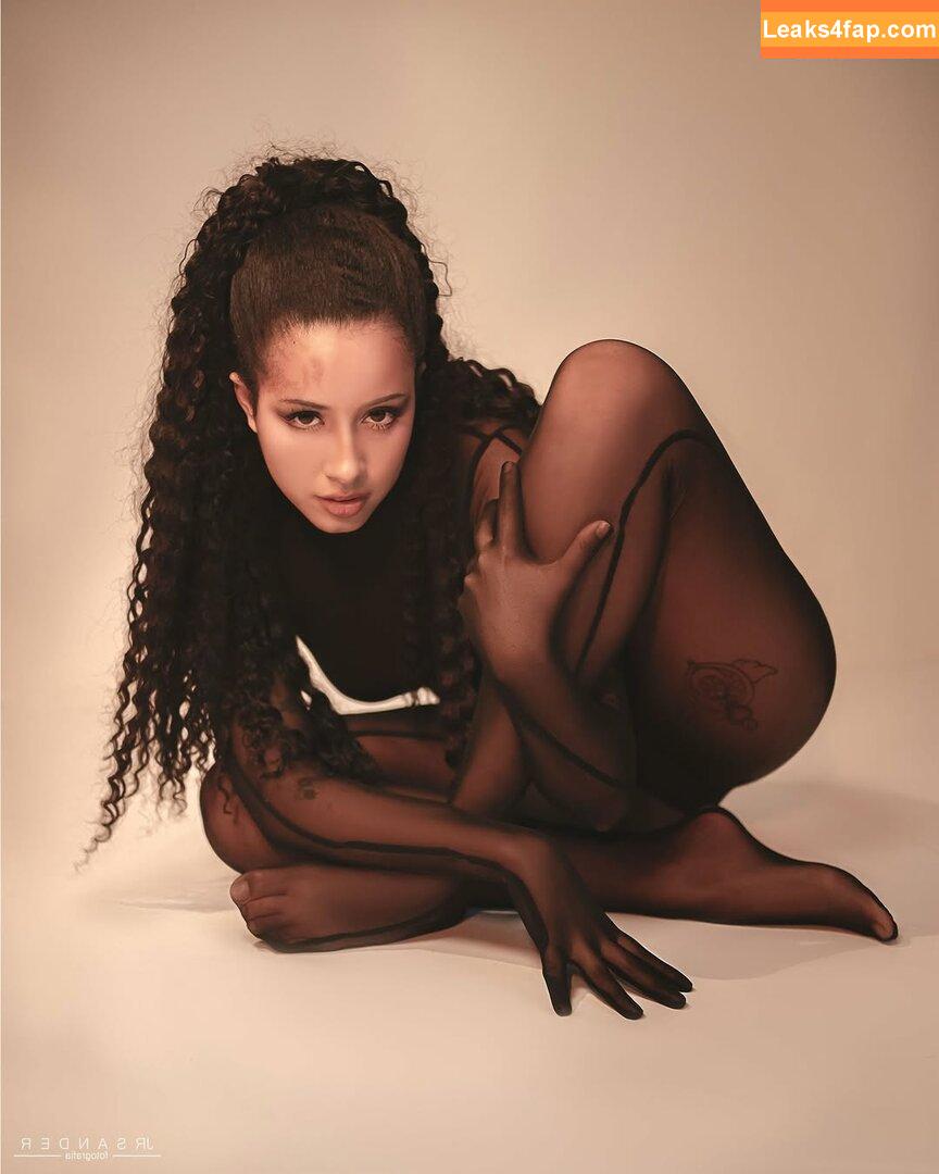 Magic Phyra / magic_phyra / magicphyra leaked photo photo #0576