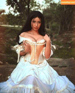 Magic Phyra photo #0425