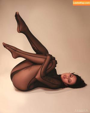 Magic Phyra photo #0581