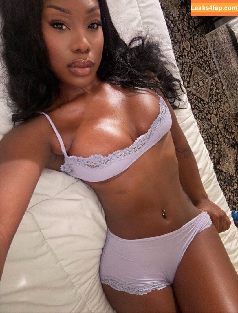 Magicalc000ch / bbyliique leaked photo photo #0047
