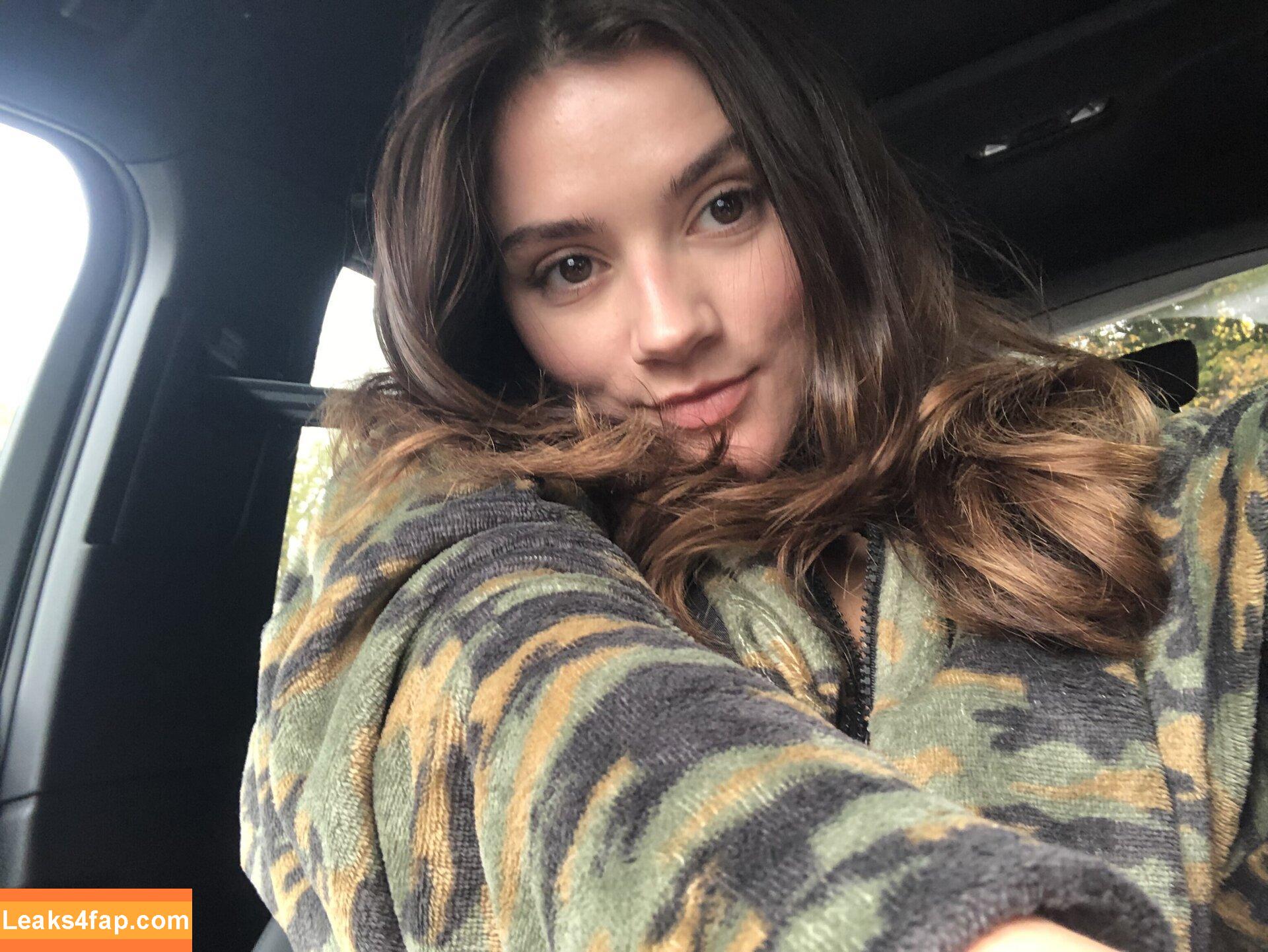 Magicwordswork / Sophie The Albanian слитое фото фото #0012