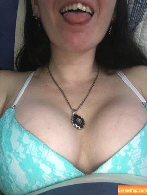 Magui Sunshine photo #0370