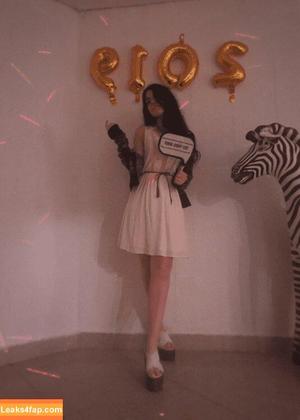 Magui Sunshine photo #0425