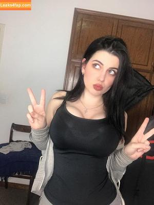 Magui Sunshine photo #0543