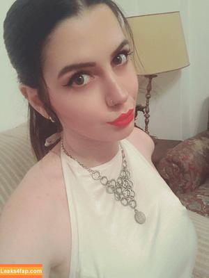 Magui Sunshine photo #0589