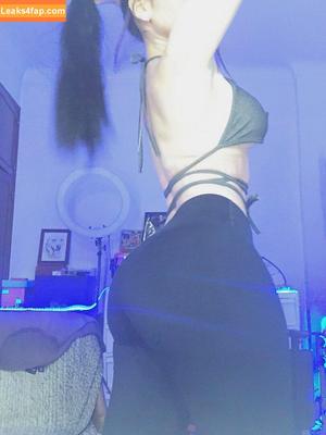 Magui Sunshine photo #0669