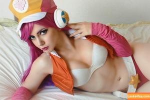 Magui Sunshine photo #0795