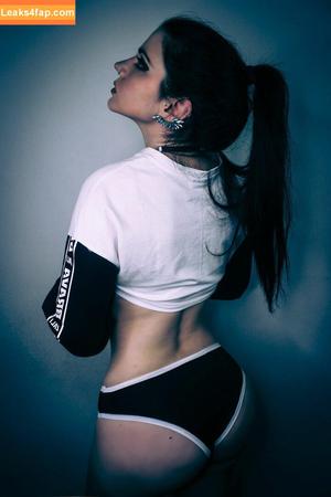 Magui Sunshine photo #0837