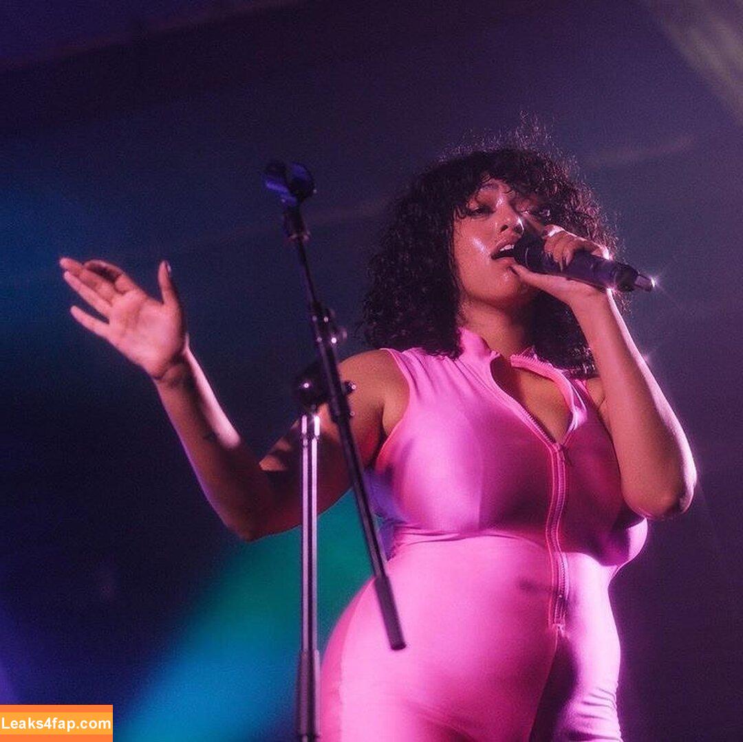 Mahalia / lowkeymahalia leaked photo photo #0118