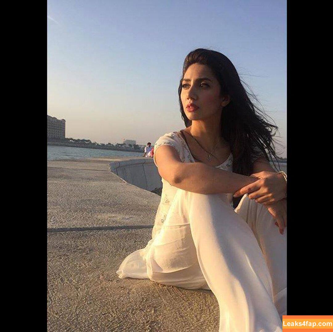 Mahira Khan /  leaked photo photo #0005