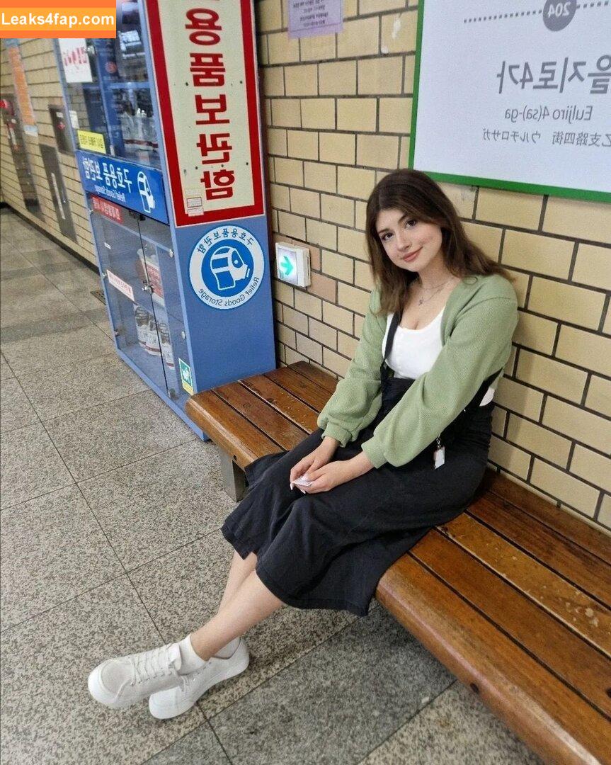 Mahluna / itsmahluna leaked photo photo #0039