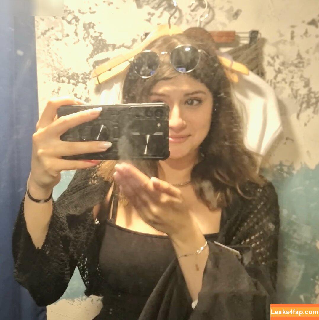 Mahluna / itsmahluna leaked photo photo #0094