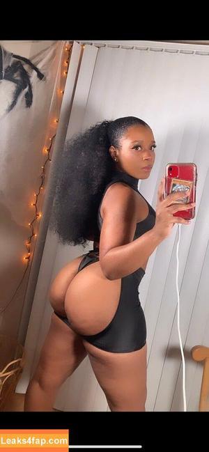 Maibunnii photo #0077