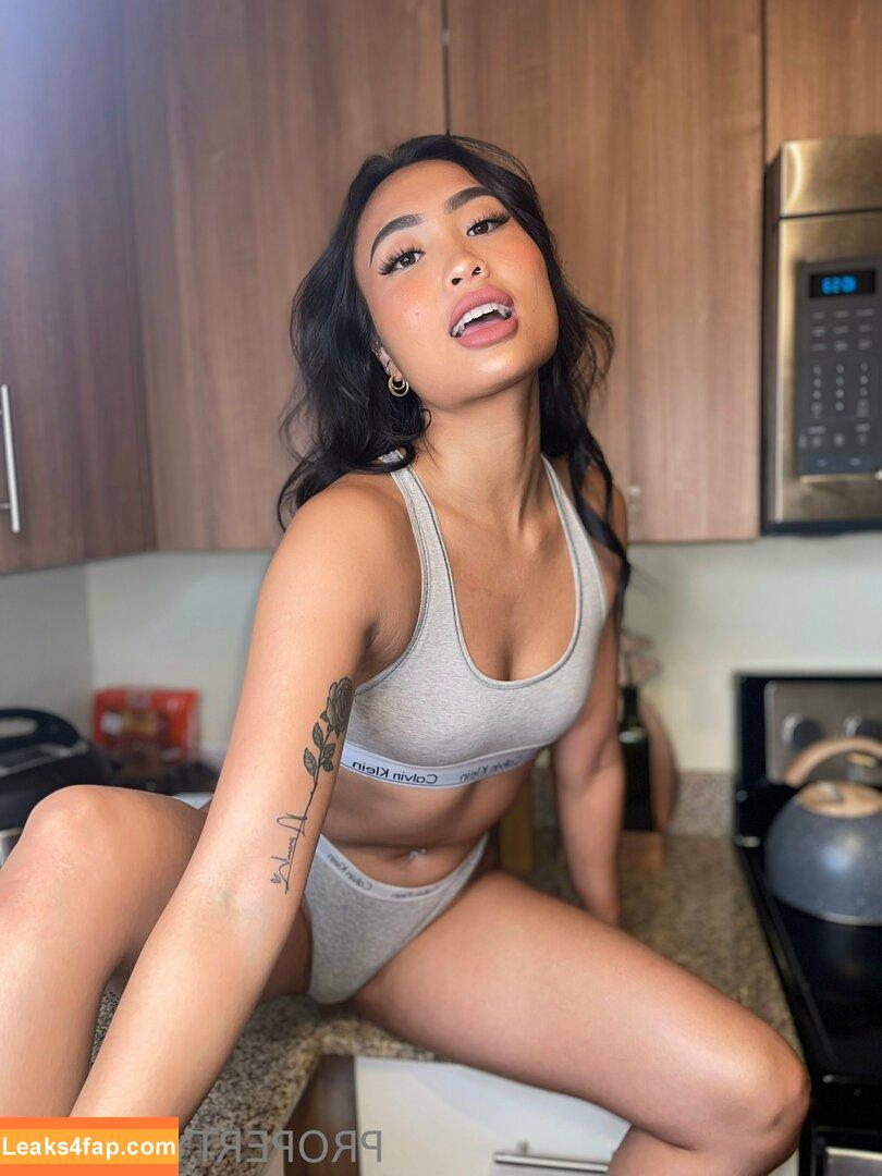 maichiii / mochi_floof leaked photo photo #0170