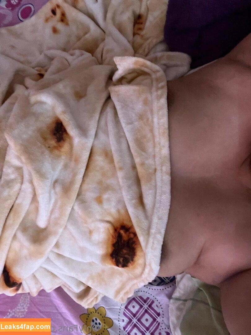 maiilet /  leaked photo photo #0003
