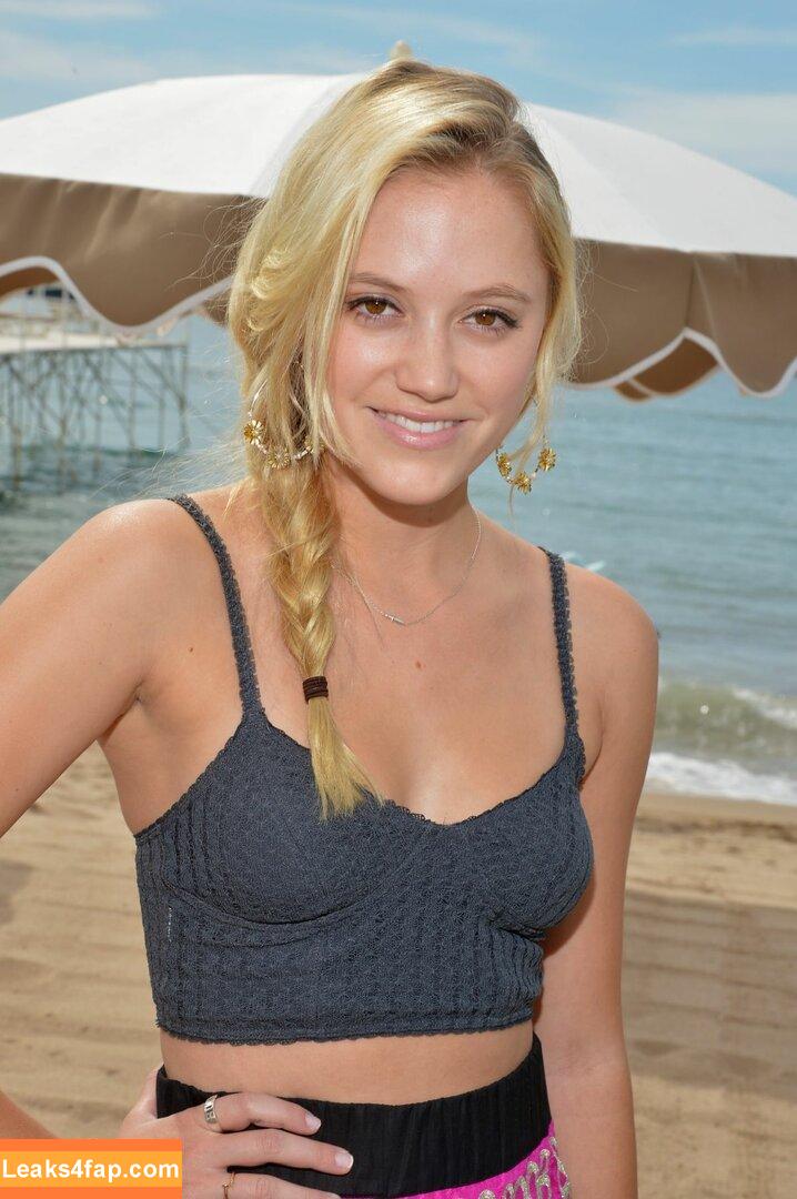 Maika Monroe / maikamonroe leaked photo photo #0080