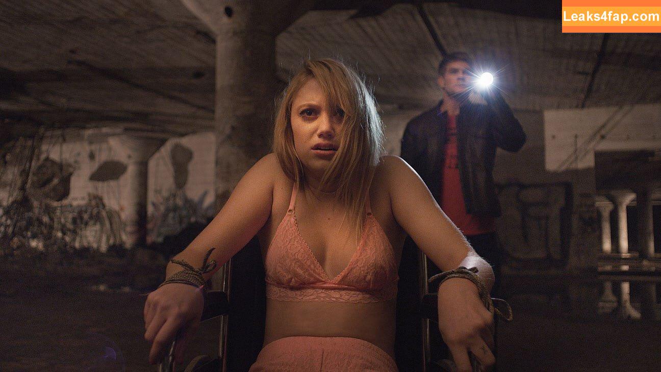 Maika Monroe / maikamonroe leaked photo photo #0294