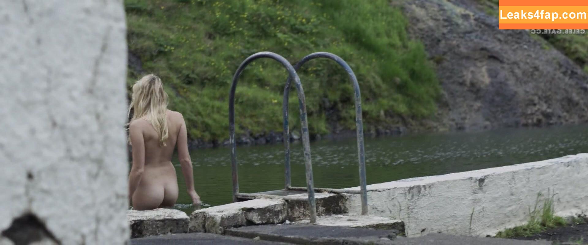 Maika Monroe / maikamonroe leaked photo photo #0303
