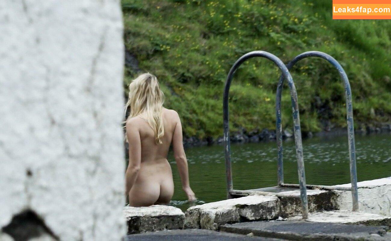 Maika Monroe / maikamonroe leaked photo photo #0305