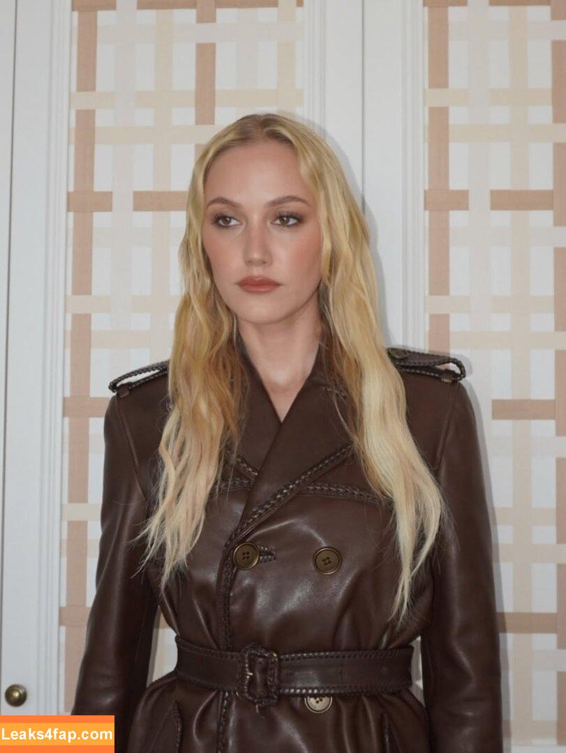 Maika Monroe / maikamonroe leaked photo photo #0386