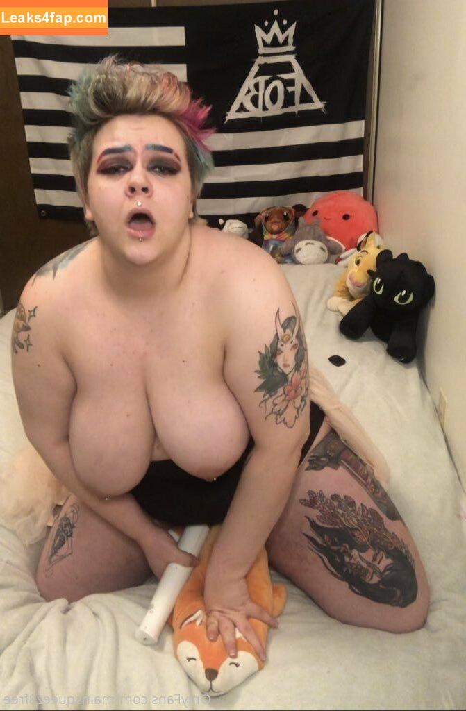 mainsqueez3free / mz_mainsqueeze leaked photo photo #0029