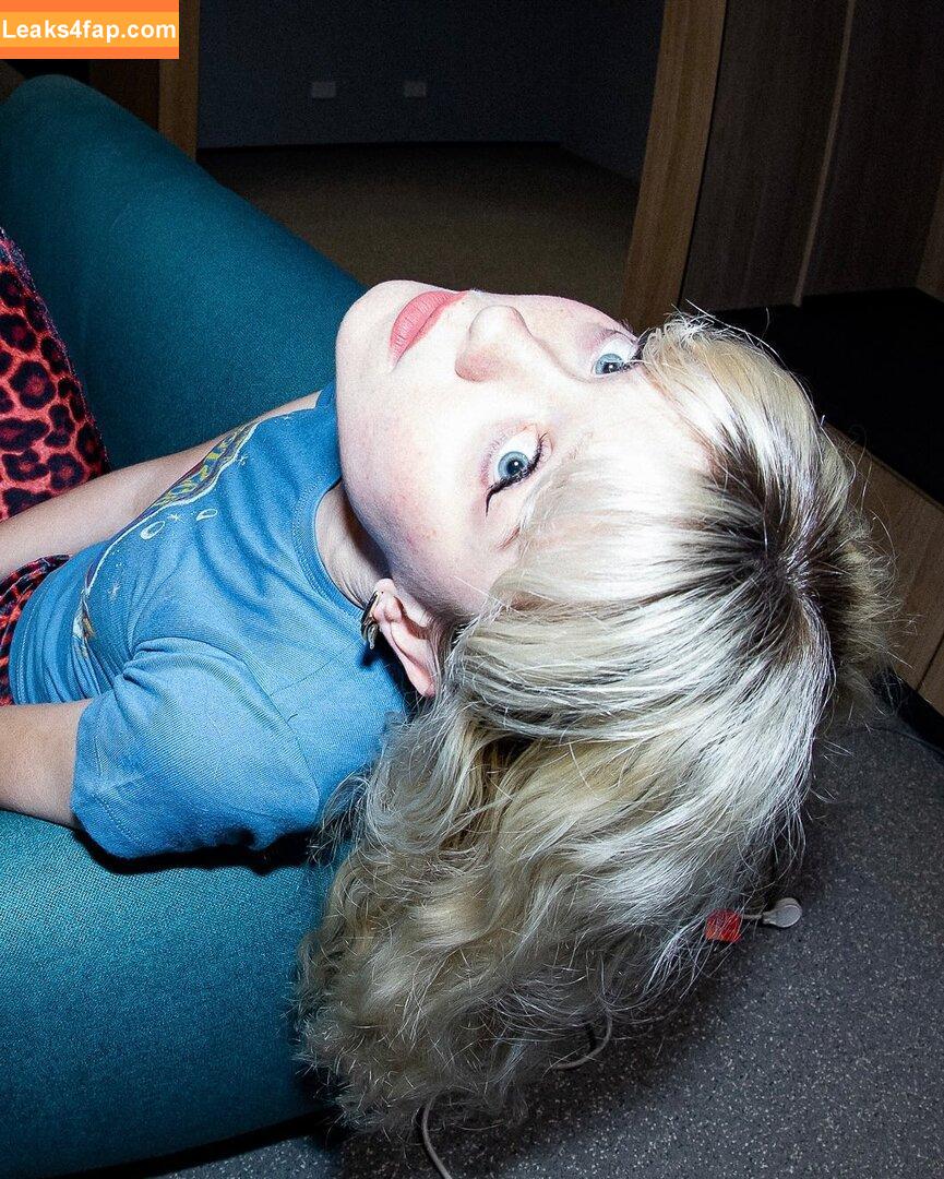 Maisie Peters / https: / maisiehpeters leaked photo photo #0175