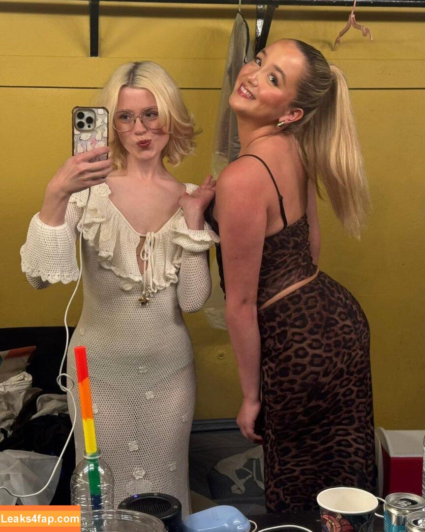 Maisie Peters / https: / maisiehpeters leaked photo photo #0189