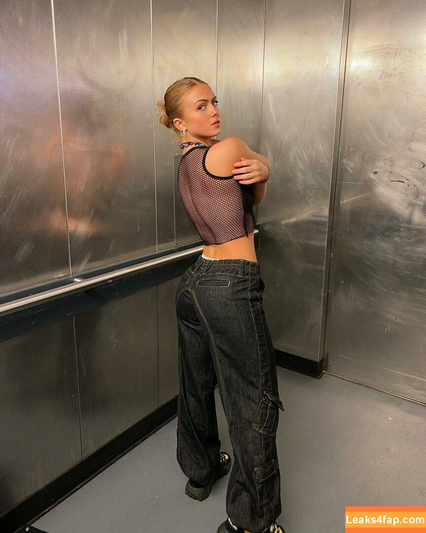 Maisie Smith / maisiesmithofficial leaked photo photo #0059