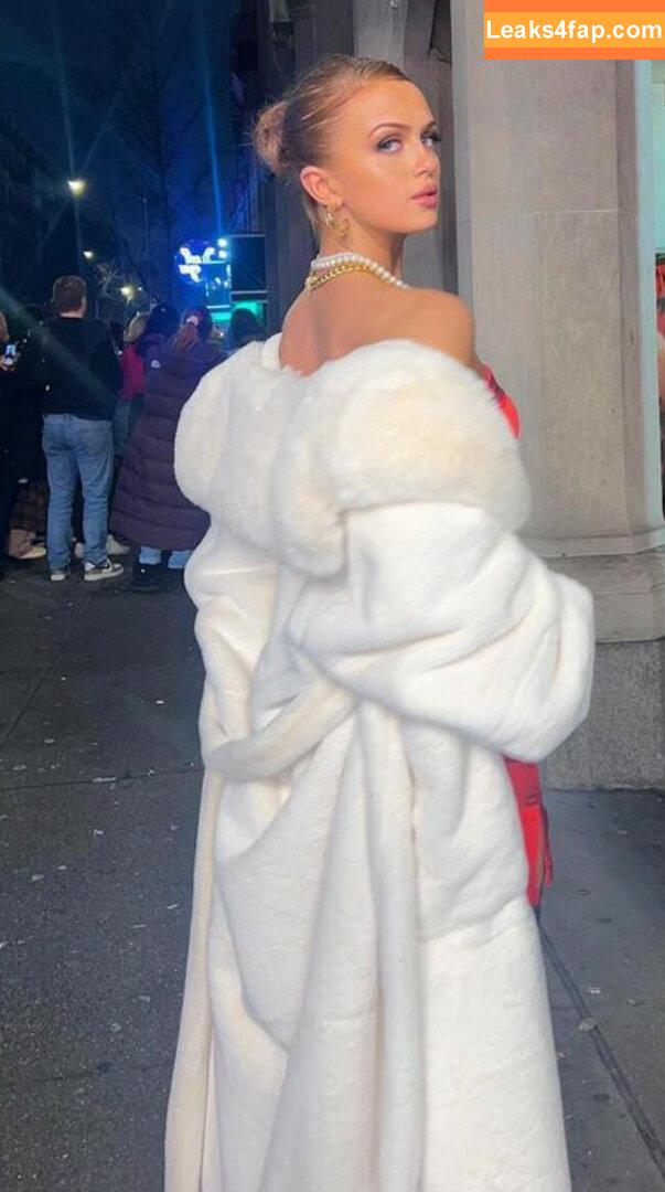 Maisie Smith / maisiesmithofficial leaked photo photo #0360