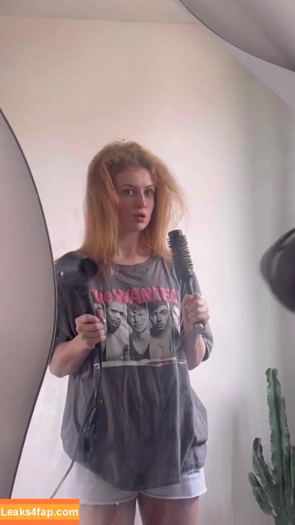 Maisie Smith / maisiesmithofficial leaked photo photo #0463