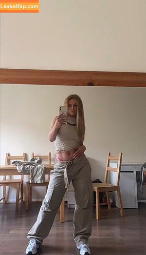 Maisie Smith photo #0039