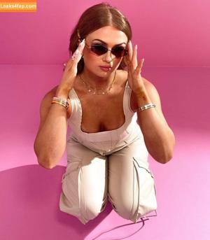Maisie Smith photo #0349