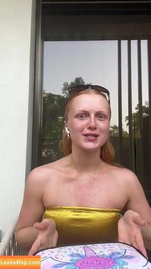 Maisie Smith photo #0427