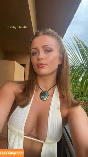Maisie Smith photo #0455