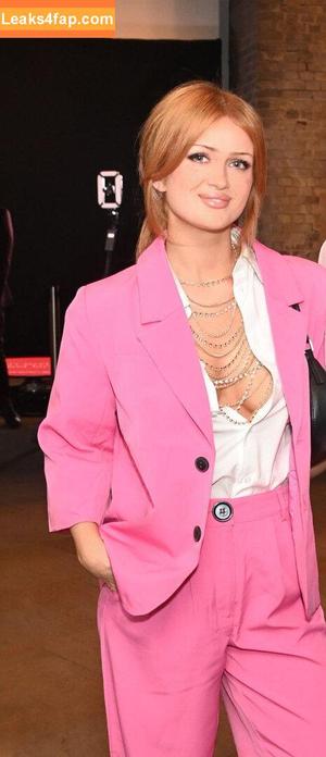 Maisie Smith photo #0472