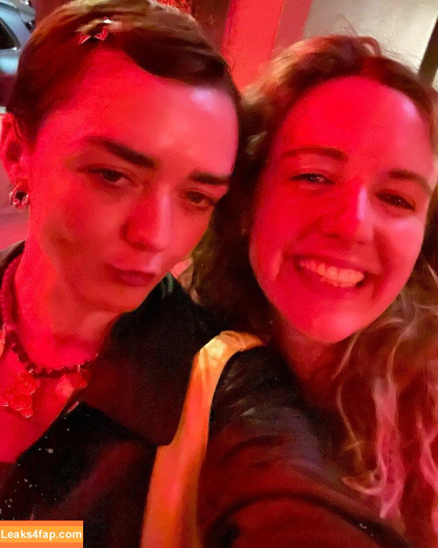 Maisie Williams / Maisie_Williams слитое фото фото #0403
