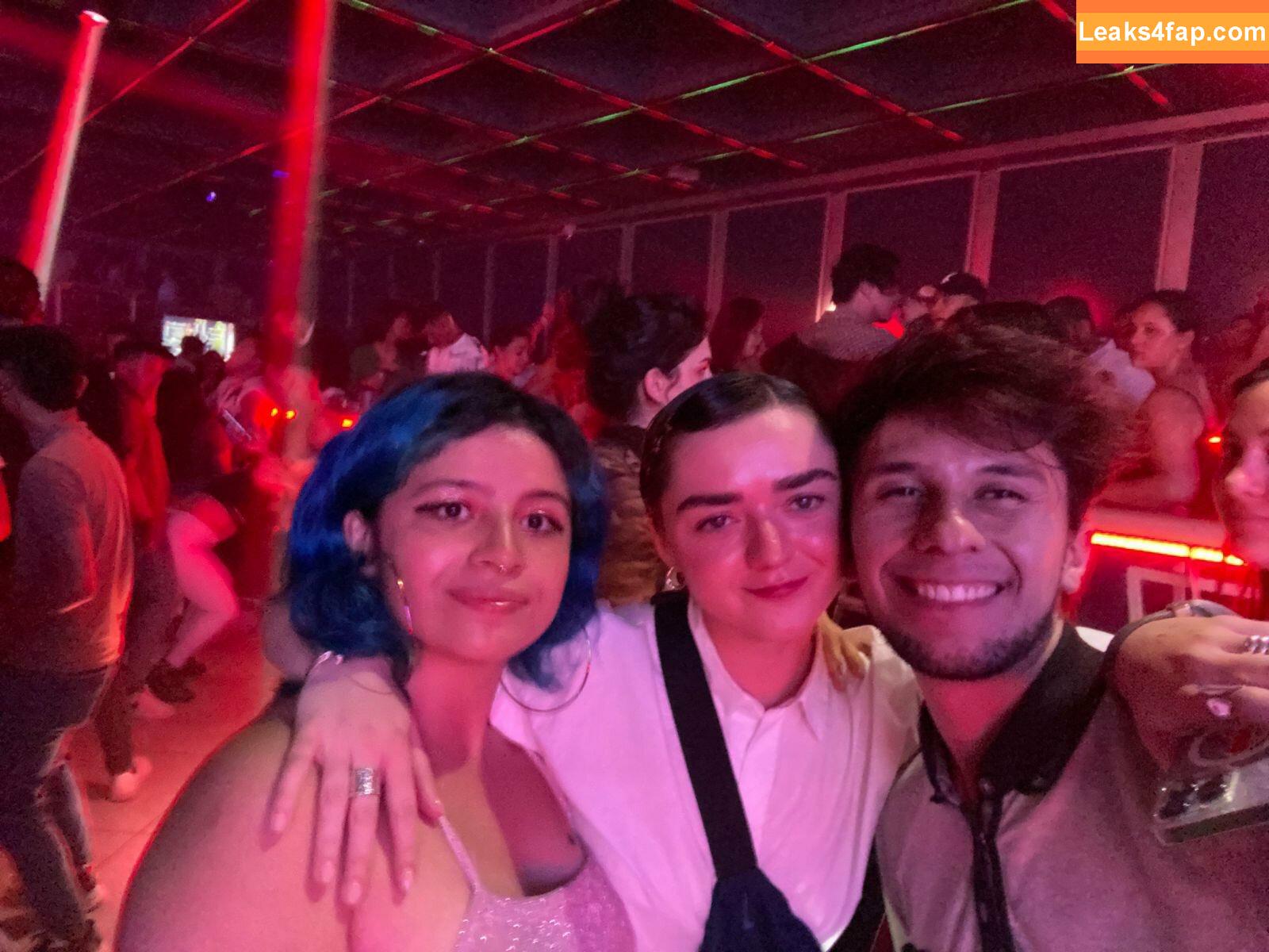 Maisie Williams / Maisie_Williams слитое фото фото #0413