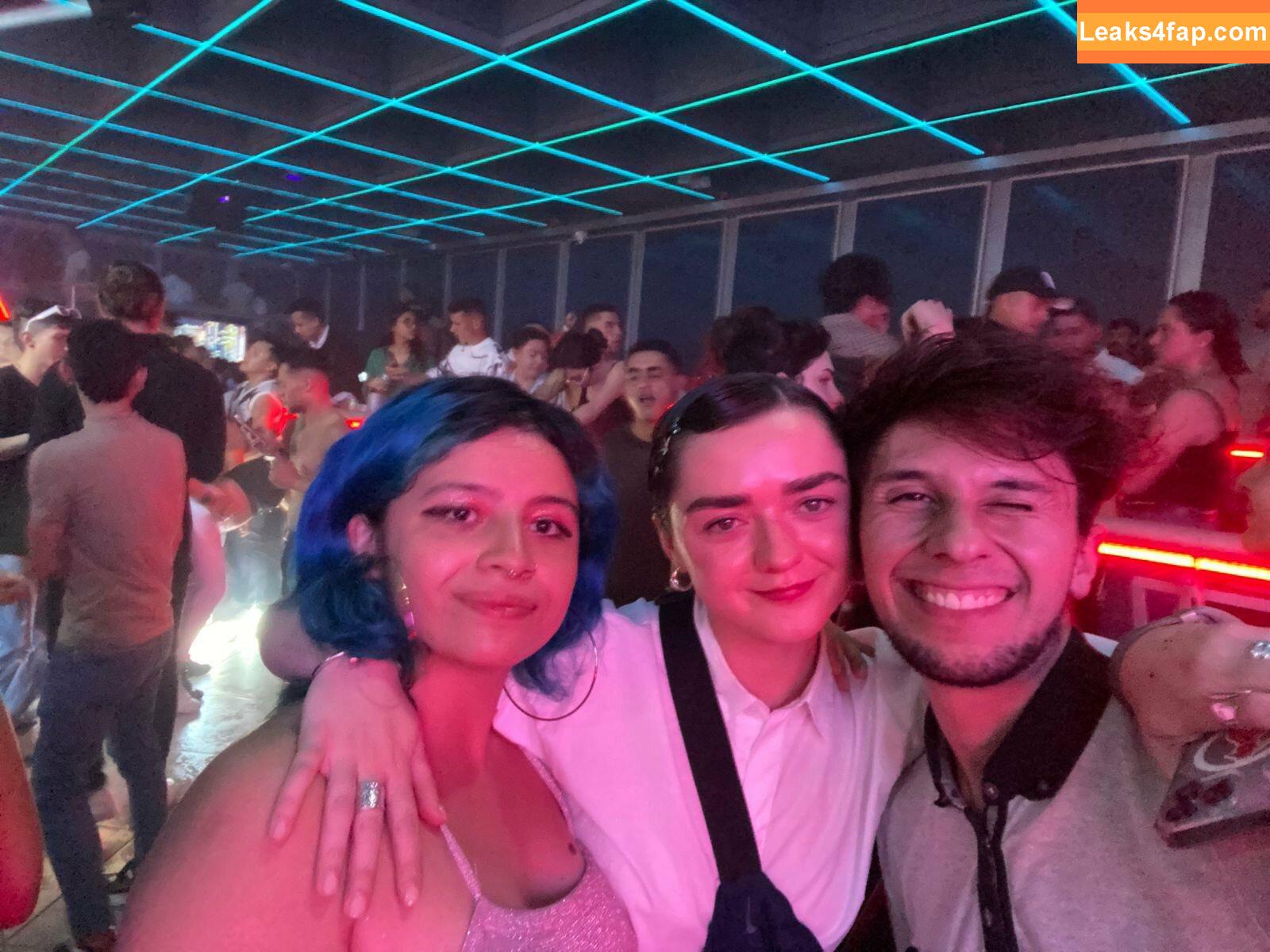 Maisie Williams / Maisie_Williams слитое фото фото #0414